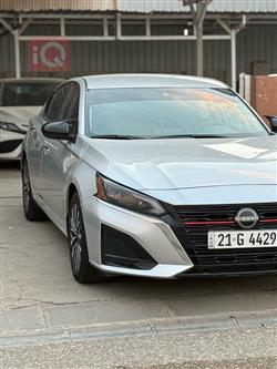 نیسان ئەلتیما